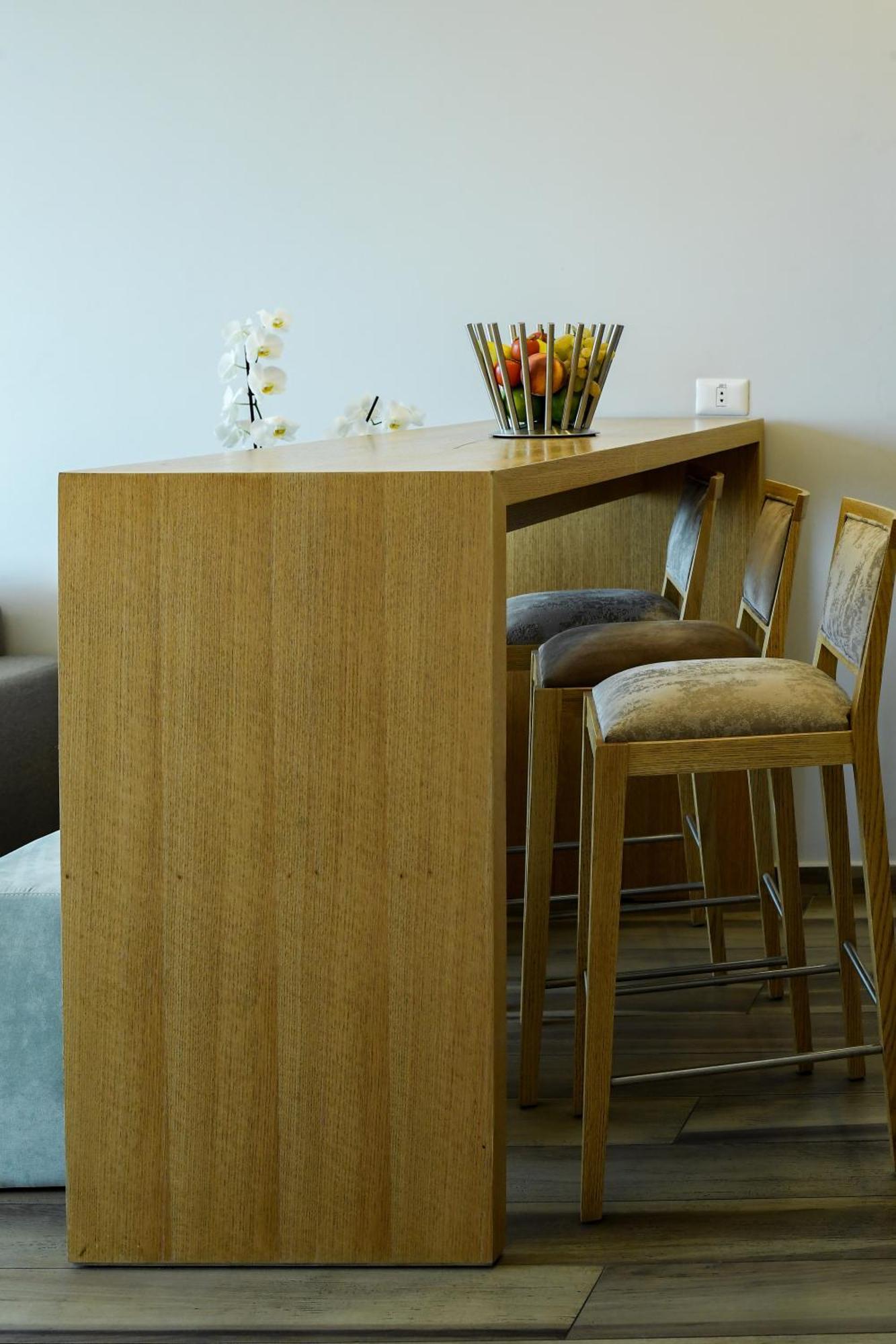 The Stay Furnished Apartments Dbayeh Exteriör bild