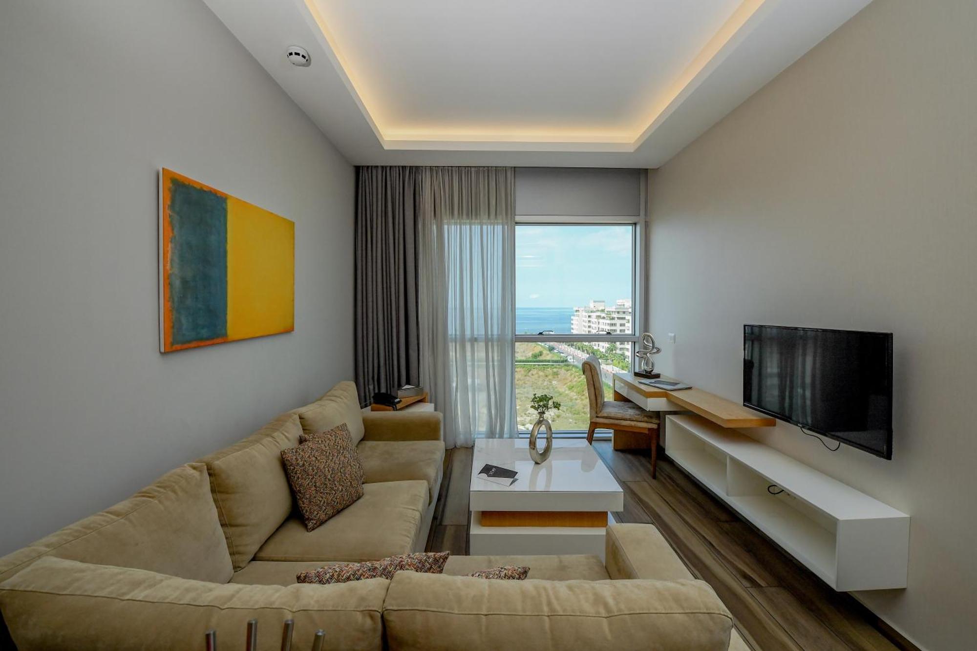The Stay Furnished Apartments Dbayeh Exteriör bild