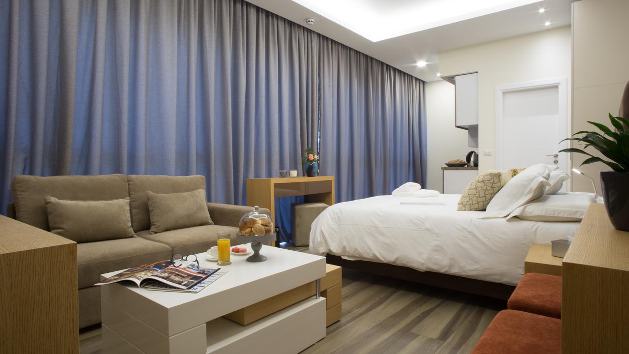 The Stay Furnished Apartments Dbayeh Exteriör bild