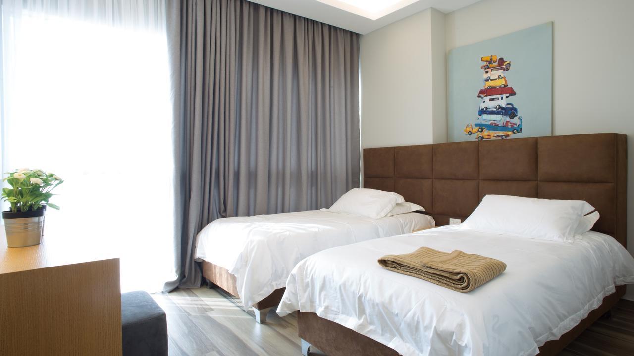 The Stay Furnished Apartments Dbayeh Exteriör bild